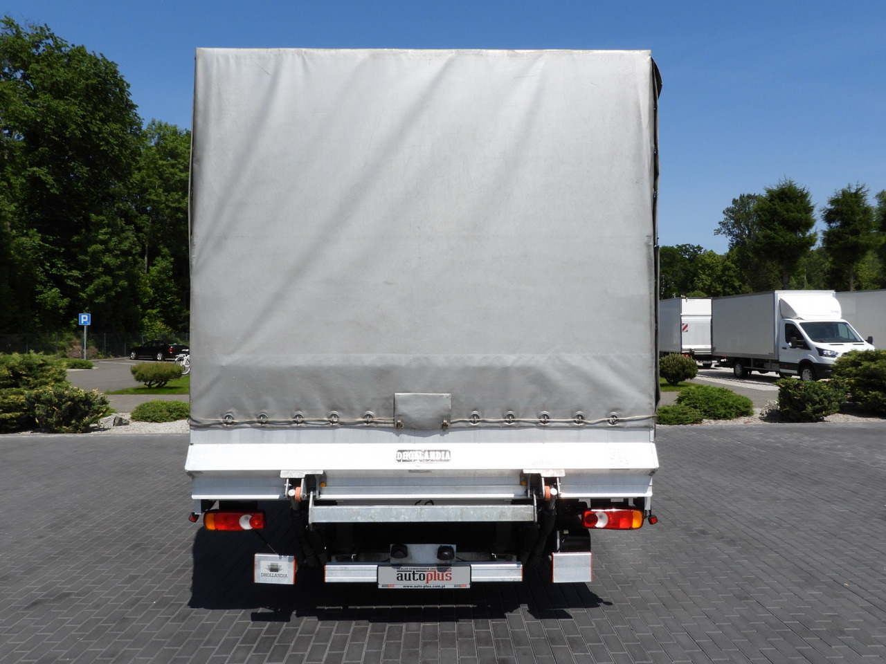 Curtain side van RENAULT MASTER TARPAULIN LIFT 10 PALLETS WEBASTO CRUISE CONTROL LED LIGHTS PNEUMATICS AIR CONDITIONING 165HP: picture 12 Curtain side van RENAULT MASTER TARPAULIN LIFT 10 PALLETS WEBASTO CRUISE CONTROL LED LIGHTS PNEUMATICS AIR CONDITIONING 165HP: picture 12