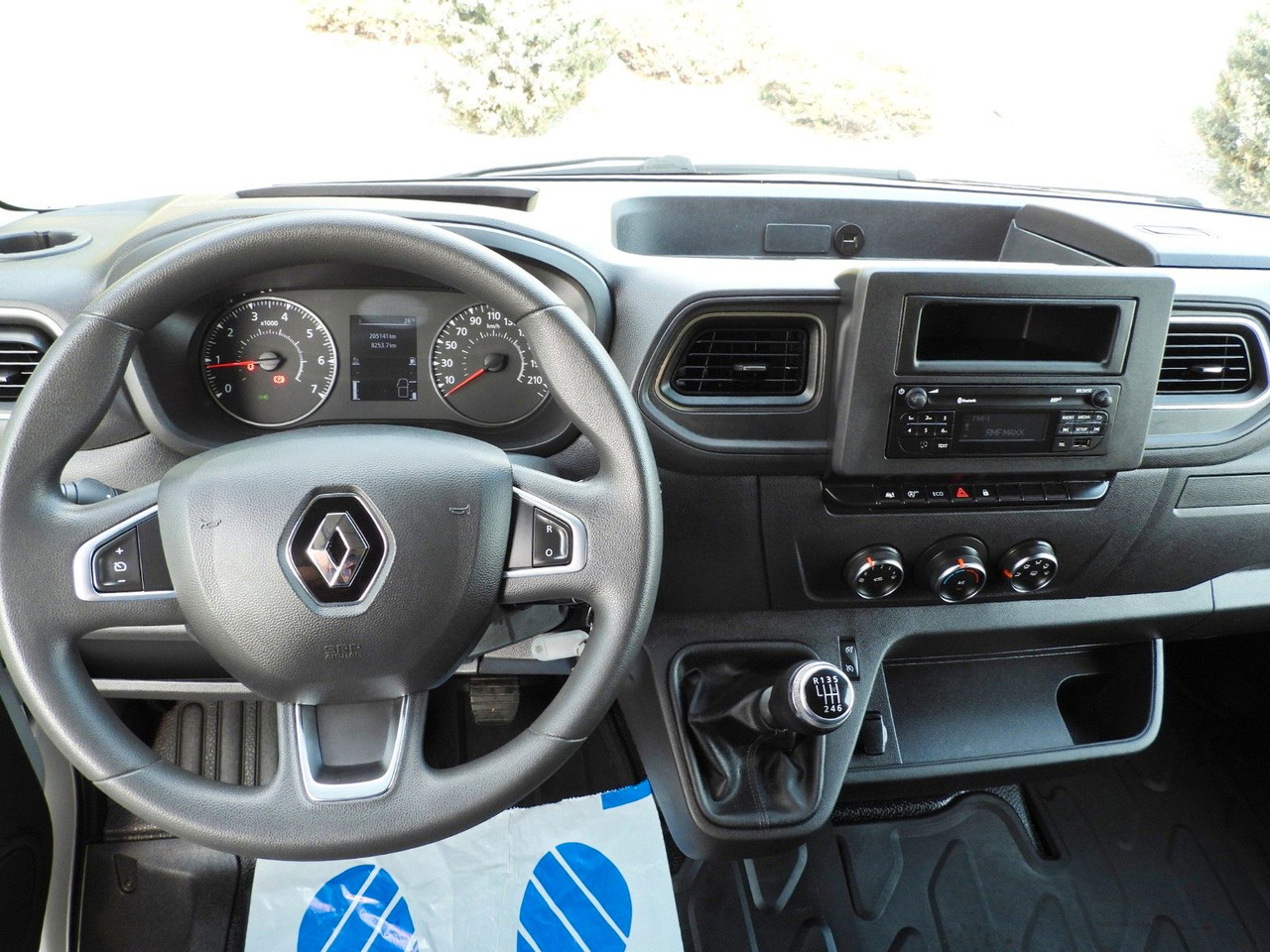 Curtain side van Renault MASTER  PRITSCHE PLANE 10 PALETTEN WEBASTO  A/C: picture 22