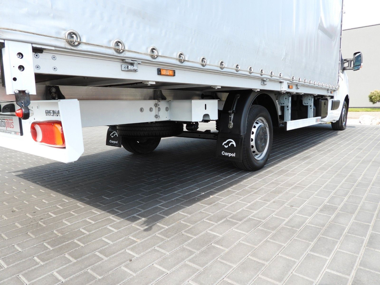Curtain side van Renault MASTER  PRITSCHE PLANE 10 PALETTEN WEBASTO  A/C: picture 17
