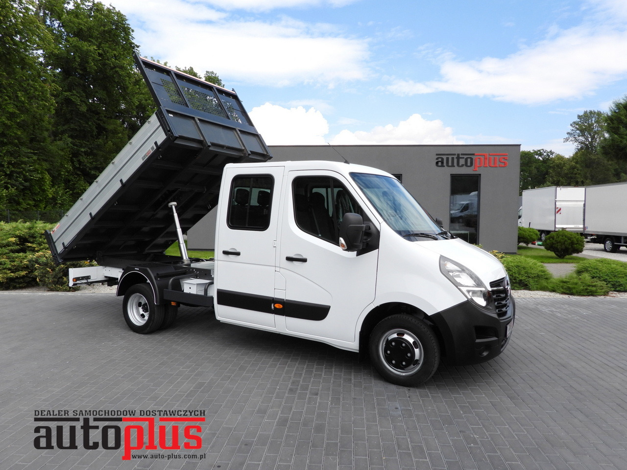 OPEL MOVANO TIPPER DOUBLE CABIN DOKA 7 SEATS LED LIGHTS TWIN WHEELS AIR CONDITIONING 145HP - Van: picture 1 OPEL MOVANO TIPPER DOUBLE CABIN DOKA 7 SEATS LED LIGHTS TWIN WHEELS AIR CONDITIONING 145HP - Van: picture 1