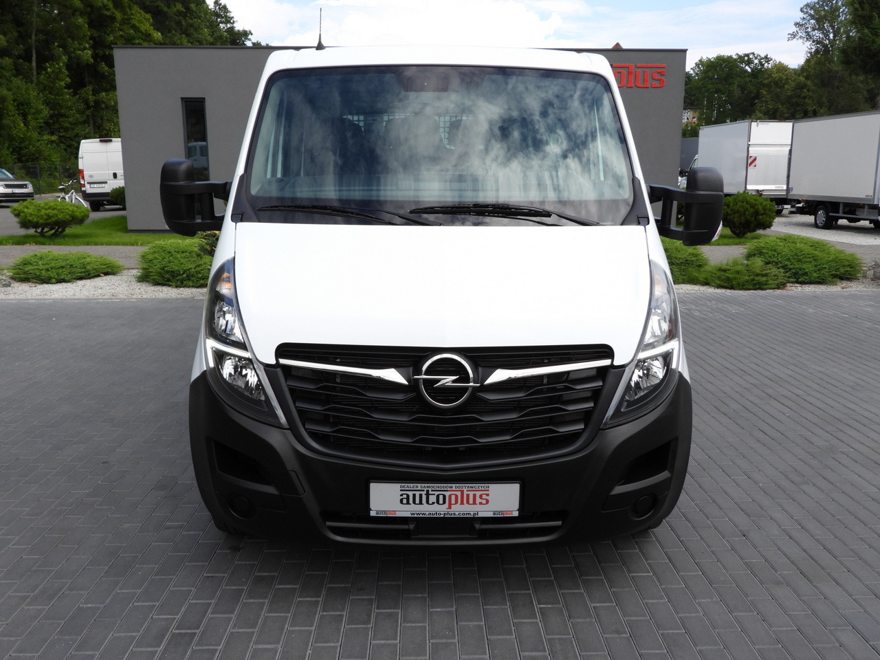 OPEL MOVANO TIPPER DOUBLE CABIN DOKA 7 SEATS LED LIGHTS TWIN WHEELS AIR CONDITIONING 145HP - Van: picture 5 OPEL MOVANO TIPPER DOUBLE CABIN DOKA 7 SEATS LED LIGHTS TWIN WHEELS AIR CONDITIONING 145HP - Van: picture 5