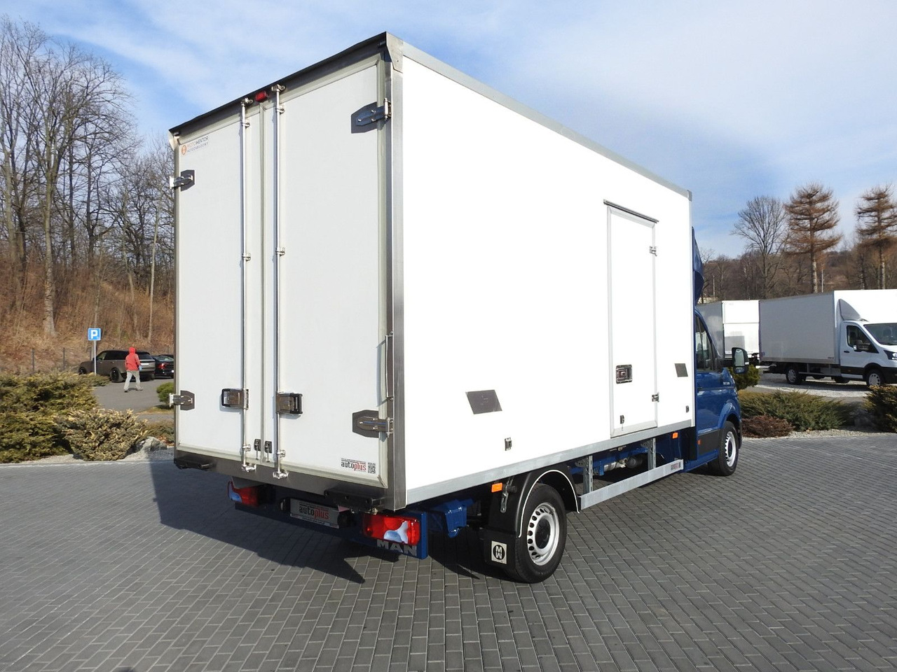 Volkswagen CRAFTER KÜHLKOFFER -5*C 8 PALETTEN HEIZFUNKTION - Refrigerated van: picture 3 Volkswagen CRAFTER KÜHLKOFFER -5*C 8 PALETTEN HEIZFUNKTION - Refrigerated van: picture 3