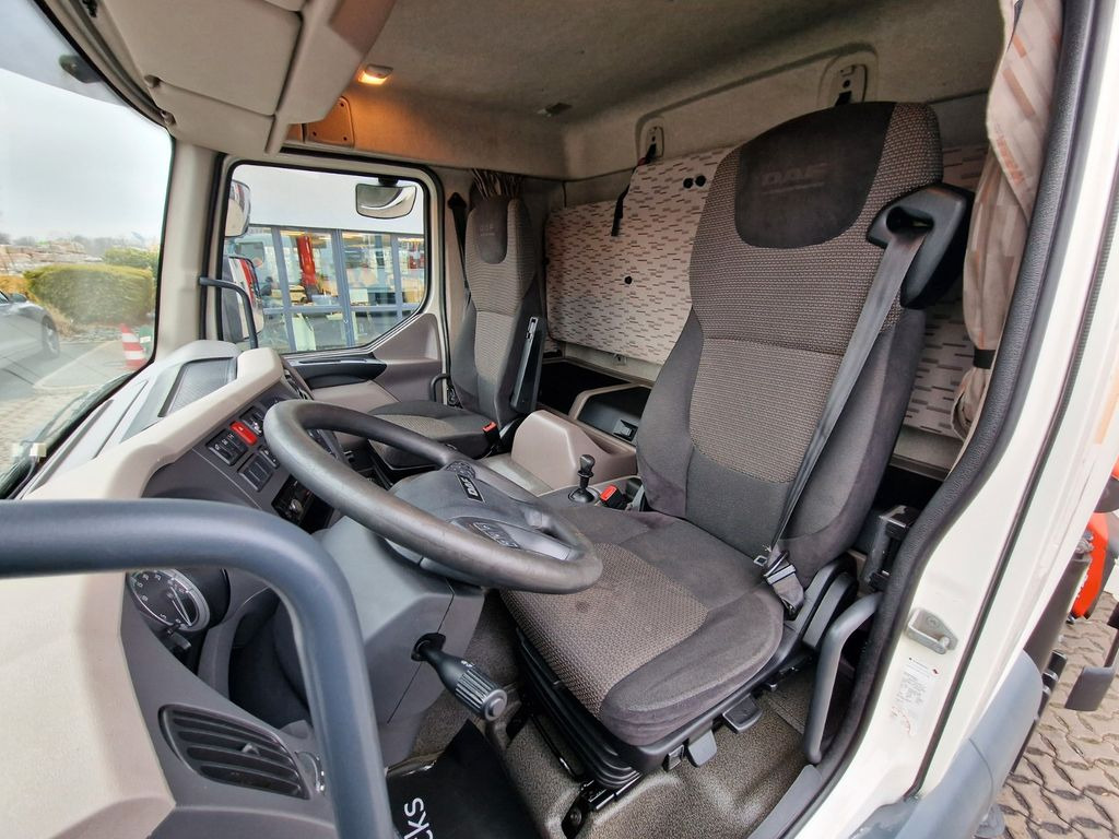 Crane truck, Dropside/ Flatbed truck DAF LF 250FA / Palfinger PK8501A DAF LF 250FA / Palfinger PK8501A / KRAN: picture 17