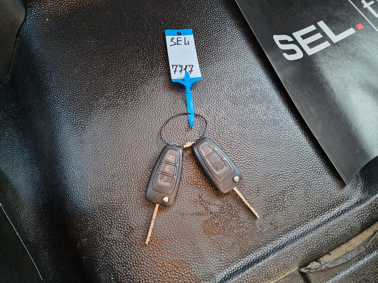 Panel van Ford Transit / Transport von Personen im Rollstuhl: picture 26 Panel van Ford Transit / Transport von Personen im Rollstuhl: picture 26