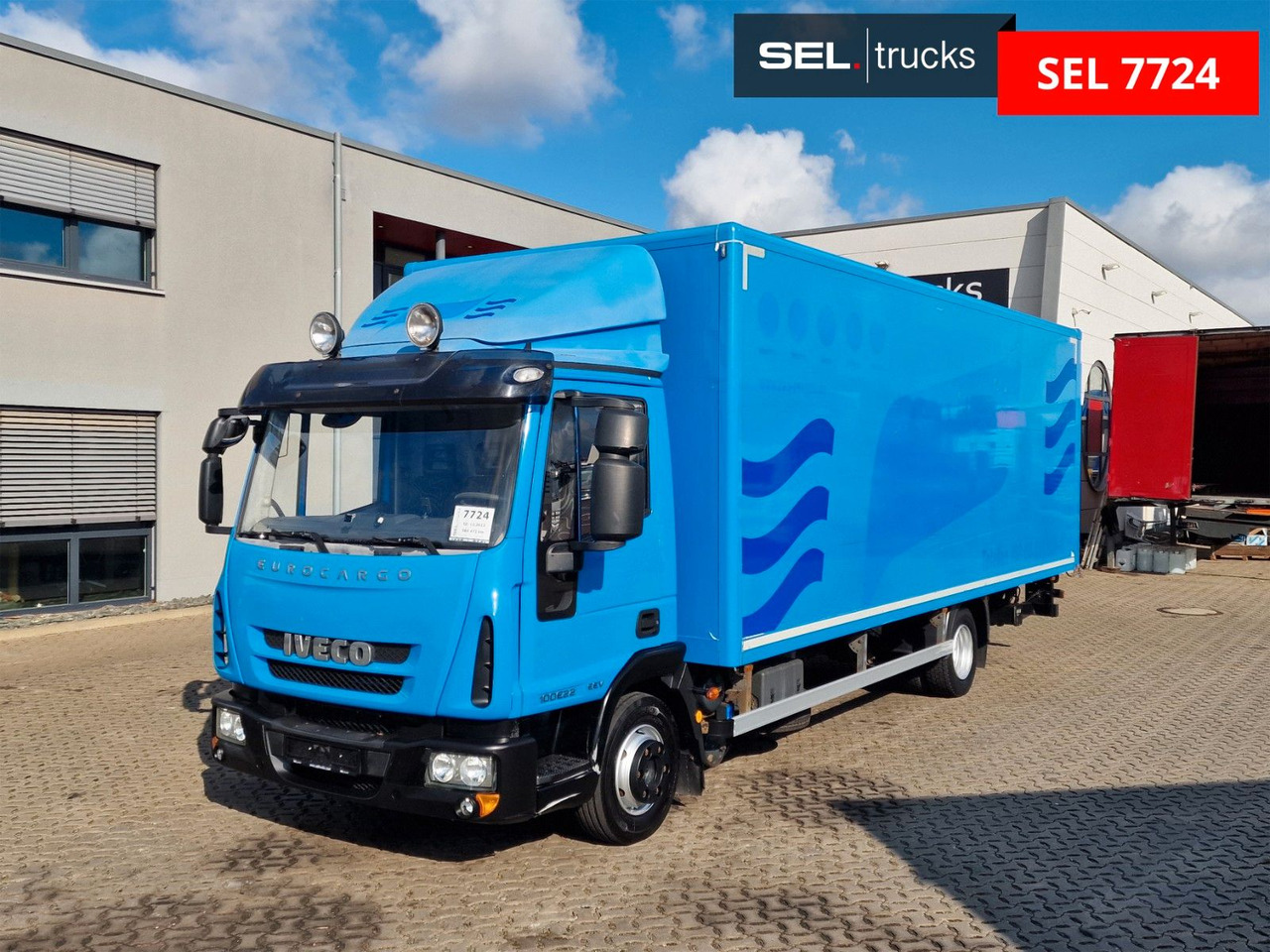 Iveco Eurocargo 100E22 / Ladebordwand / 3 Sitzen - Box truck: picture 1 Iveco Eurocargo 100E22 / Ladebordwand / 3 Sitzen - Box truck: picture 1