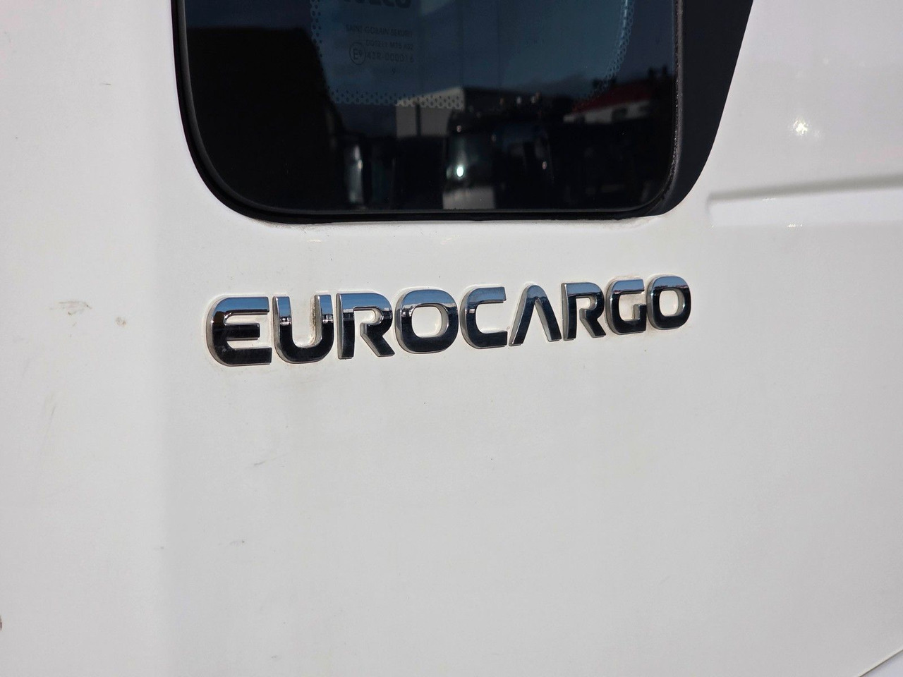 Box van Iveco Eurocargo 75-190 / Ladebordwand / 6D: picture 27 Box van Iveco Eurocargo 75-190 / Ladebordwand / 6D: picture 27