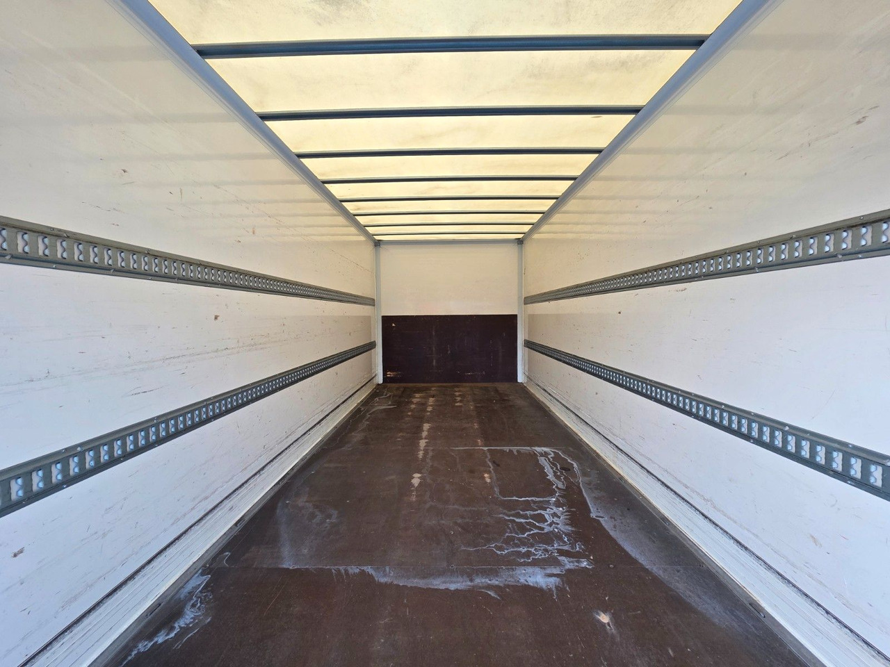 Box van Iveco Eurocargo 75-190 / Ladebordwand / 6D: picture 12 Box van Iveco Eurocargo 75-190 / Ladebordwand / 6D: picture 12