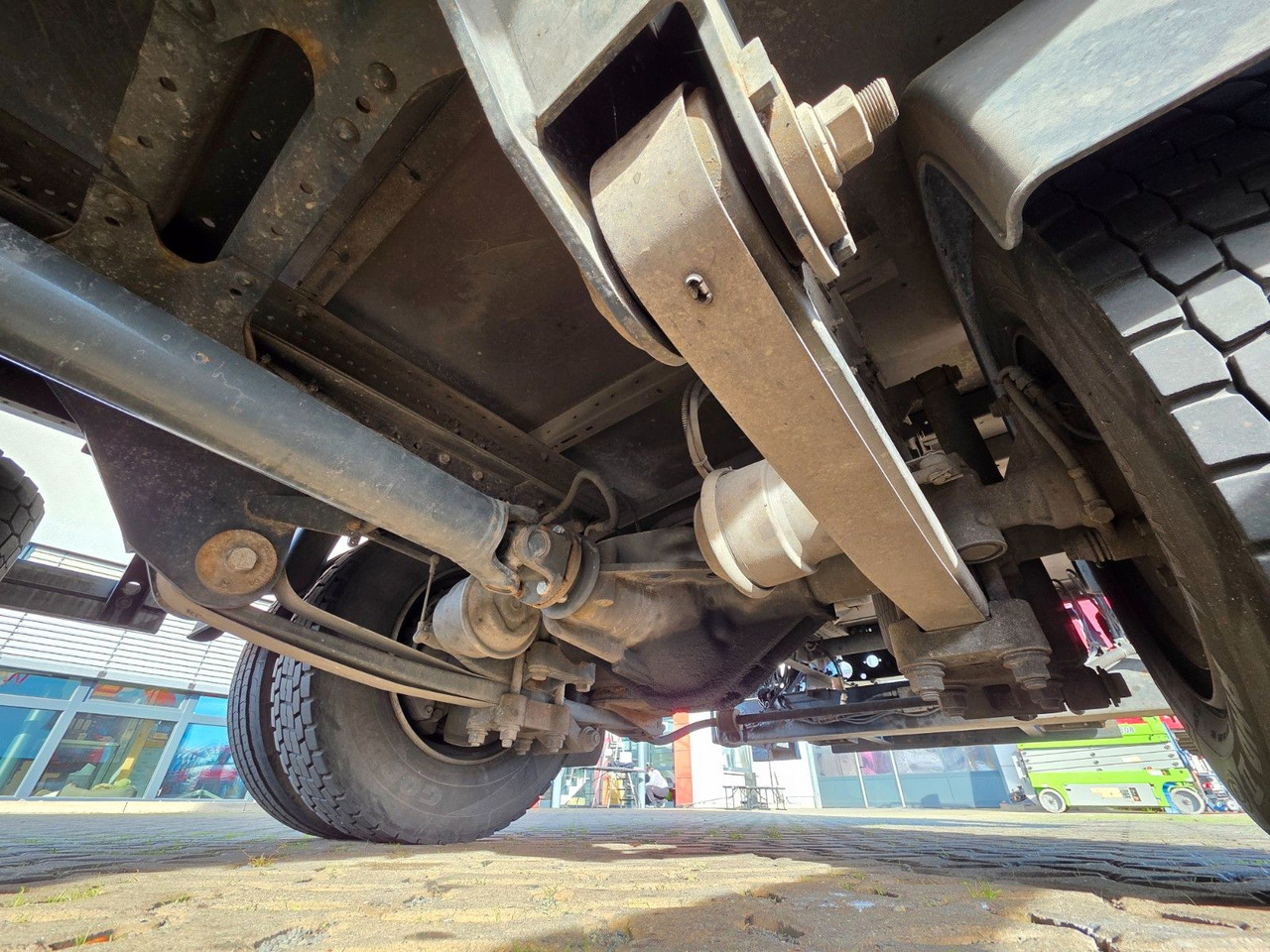 Box van Iveco Eurocargo 75-190 / Ladebordwand / 6D: picture 23 Box van Iveco Eurocargo 75-190 / Ladebordwand / 6D: picture 23