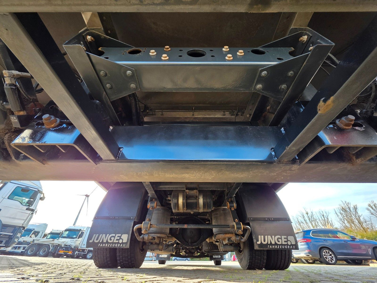 Box van Iveco Eurocargo 75-190 / Ladebordwand / 6D: picture 25 Box van Iveco Eurocargo 75-190 / Ladebordwand / 6D: picture 25