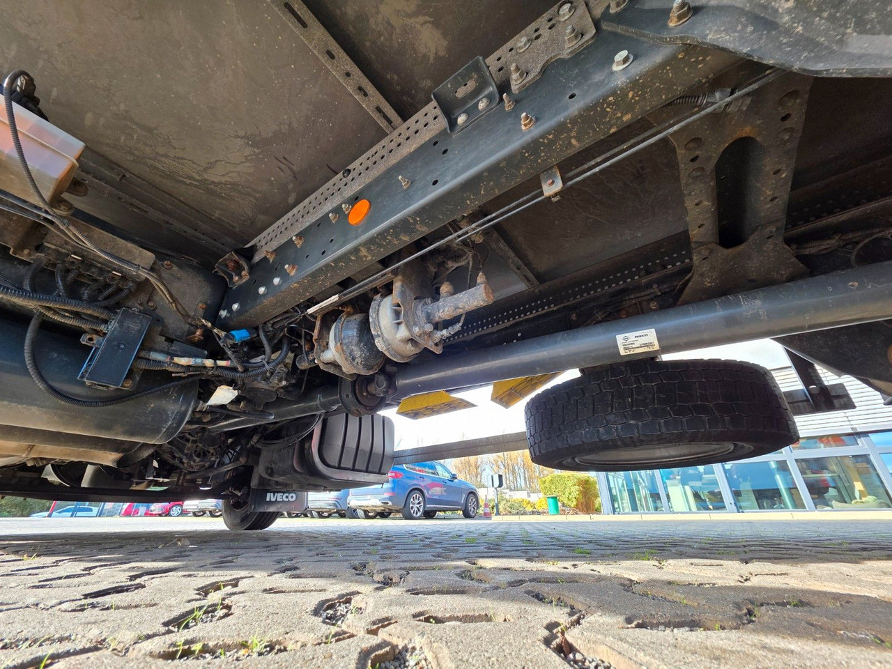 Box van Iveco Eurocargo 75-190 / Ladebordwand / 6D: picture 24 Box van Iveco Eurocargo 75-190 / Ladebordwand / 6D: picture 24