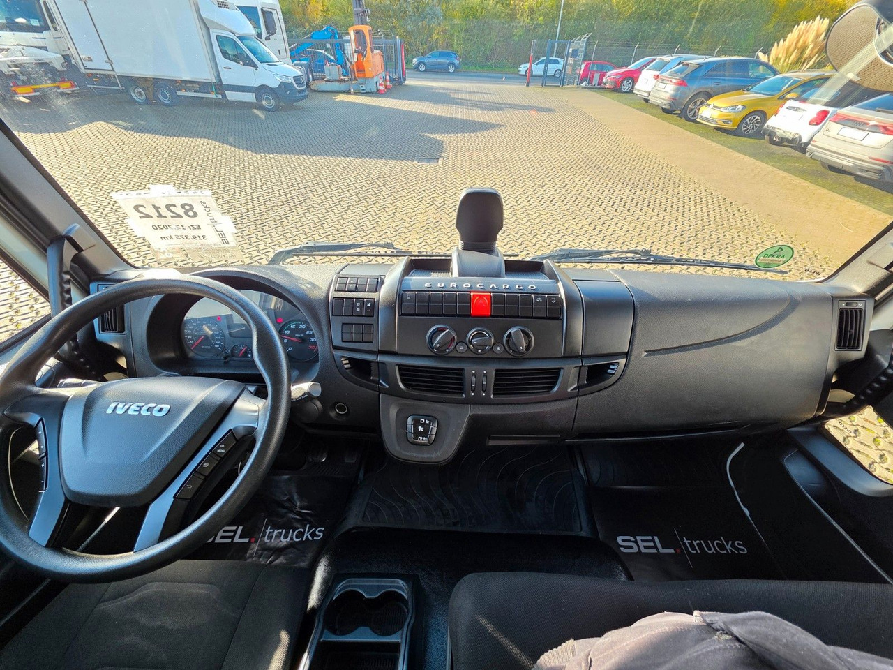 Box van Iveco Eurocargo 75-190 / Ladebordwand / 6D: picture 38 Box van Iveco Eurocargo 75-190 / Ladebordwand / 6D: picture 38