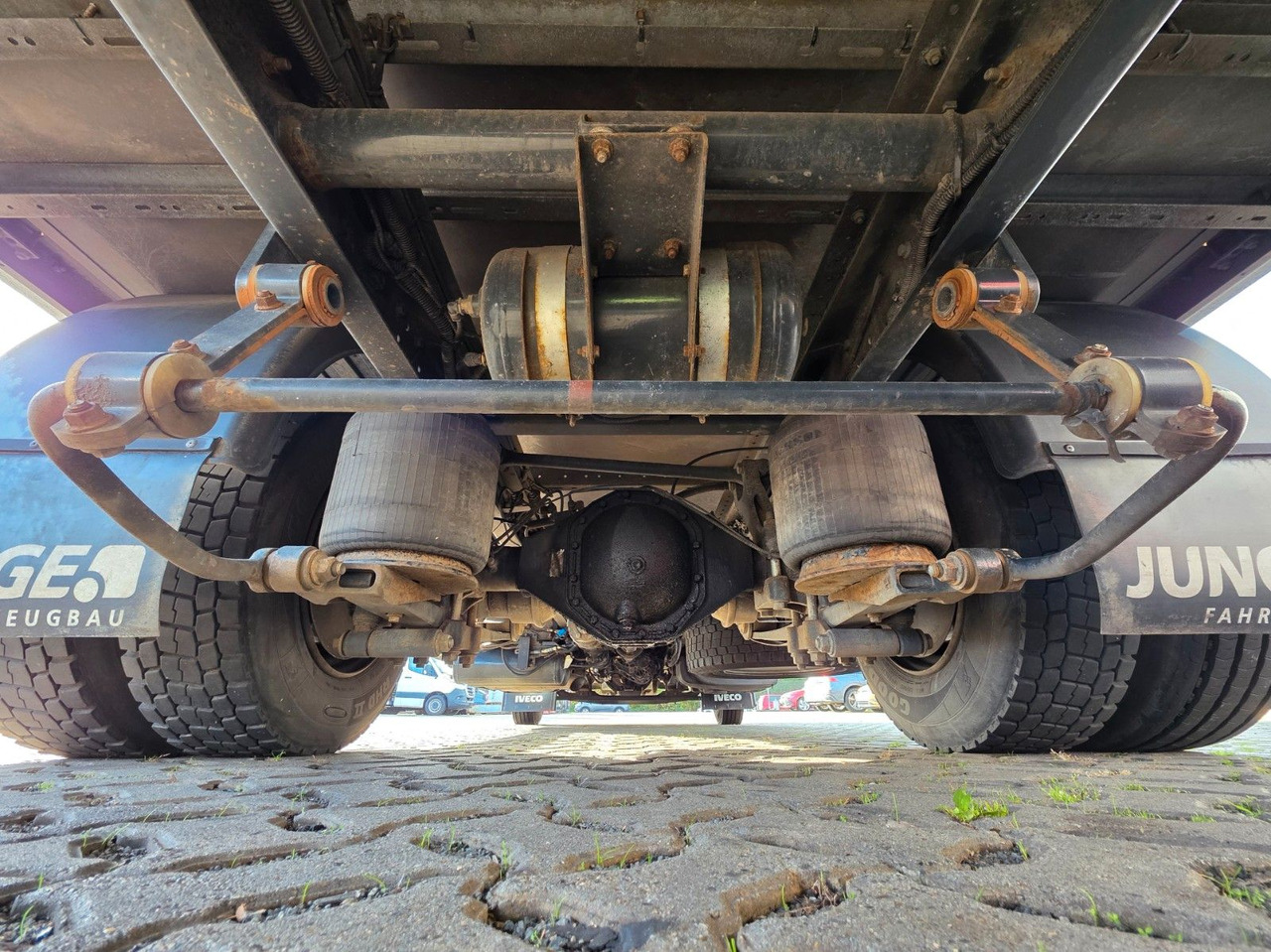 Box van Iveco Eurocargo 75-190 / Ladebordwand / 6D: picture 26 Box van Iveco Eurocargo 75-190 / Ladebordwand / 6D: picture 26