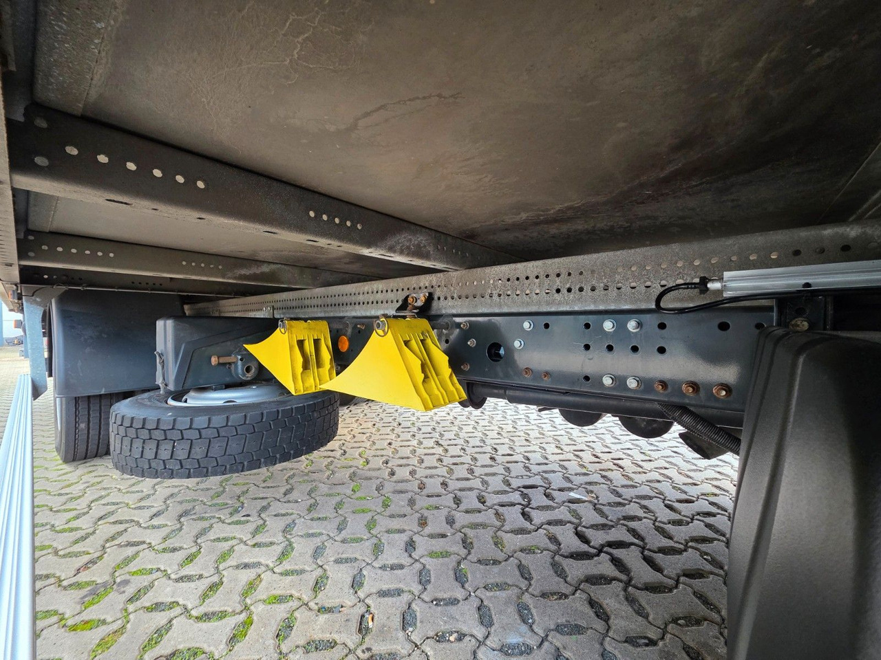 Box van Iveco Eurocargo 75-190 / Ladebordwand / 6D: picture 17 Box van Iveco Eurocargo 75-190 / Ladebordwand / 6D: picture 17