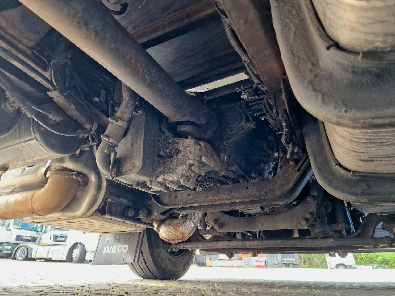 Beverage truck Iveco Stralis 420 / ZF Intarder / Ldbw / Lenkachse: picture 11 Beverage truck Iveco Stralis 420 / ZF Intarder / Ldbw / Lenkachse: picture 11