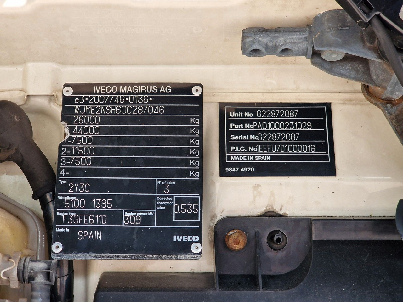 Beverage truck Iveco Stralis 420 / ZF Intarder / Ldbw / Lenkachse: picture 13 Beverage truck Iveco Stralis 420 / ZF Intarder / Ldbw / Lenkachse: picture 13