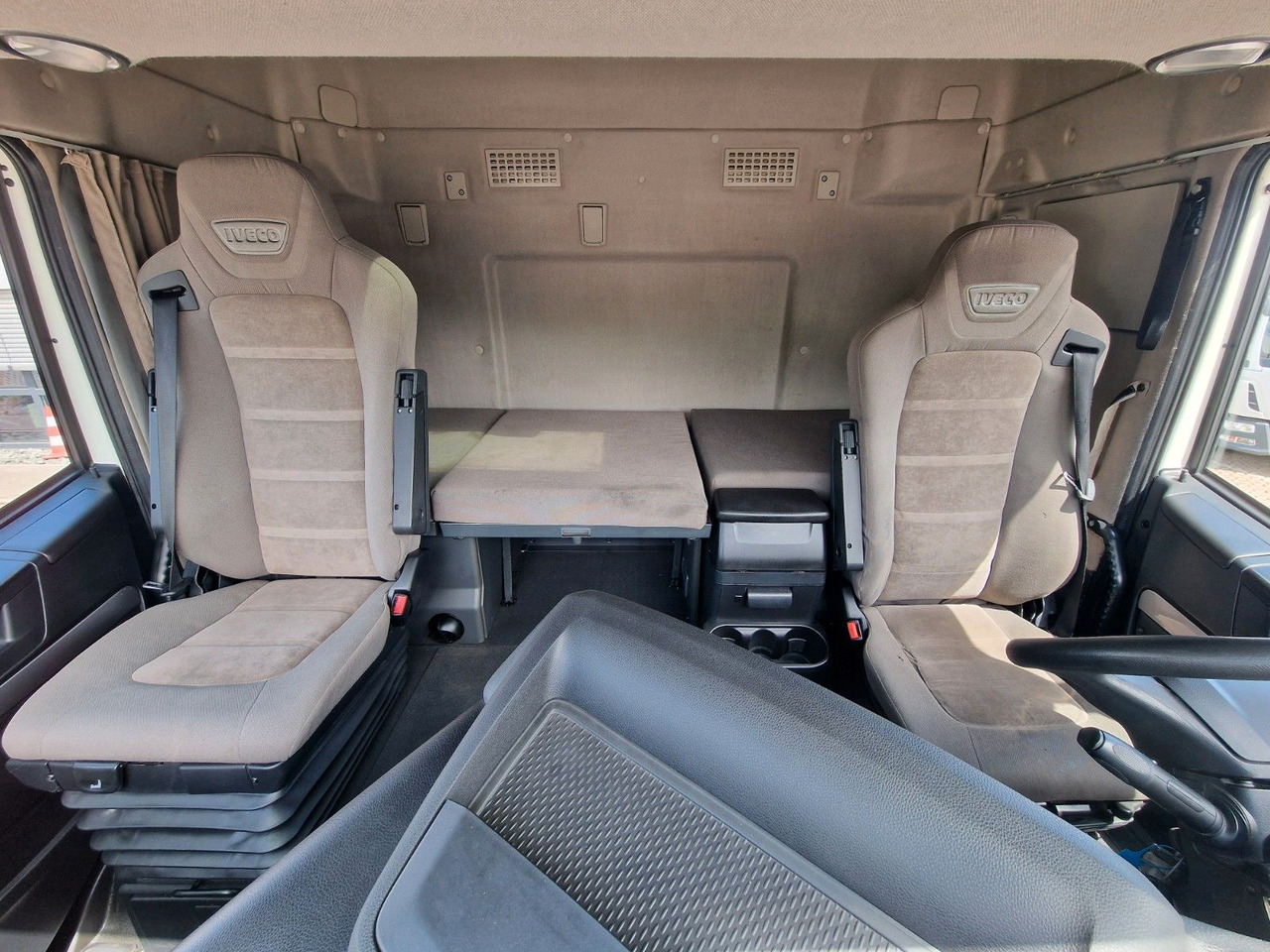 Beverage truck Iveco Stralis 420 / ZF Intarder / Ldbw / Lenkachse: picture 19 Beverage truck Iveco Stralis 420 / ZF Intarder / Ldbw / Lenkachse: picture 19