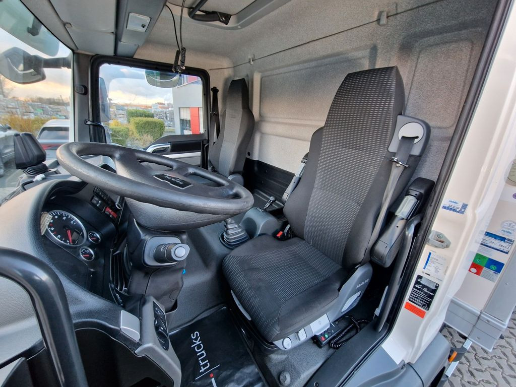 Refrigerator truck MAN TGM 15.250 4X2 BL / Ldbw /Triple Verdampfer: picture 17