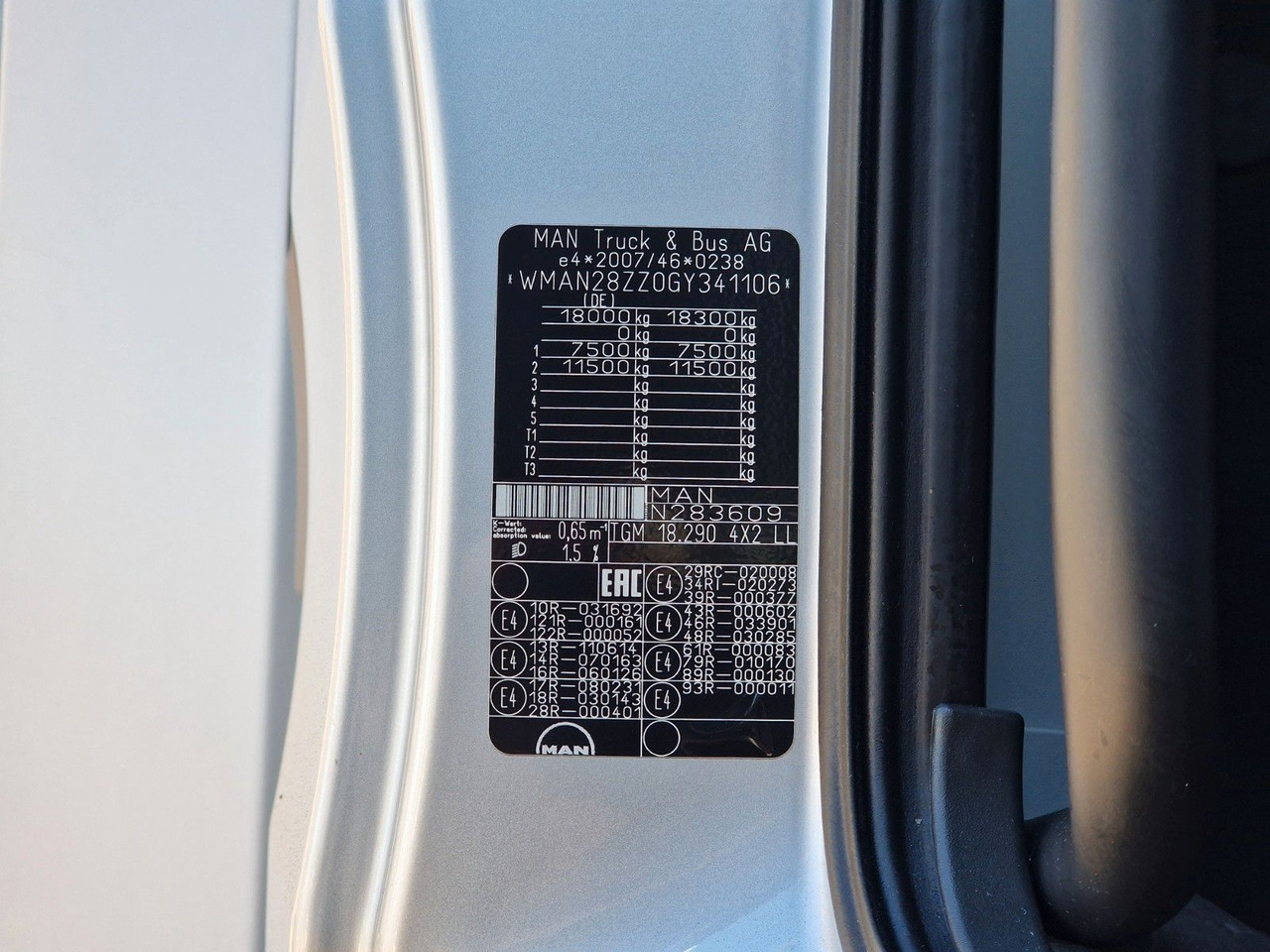 Refrigerator truck MAN TGM 18.290 4X2 LL / Ldbw / Carrier Supra 1250Mt: picture 15