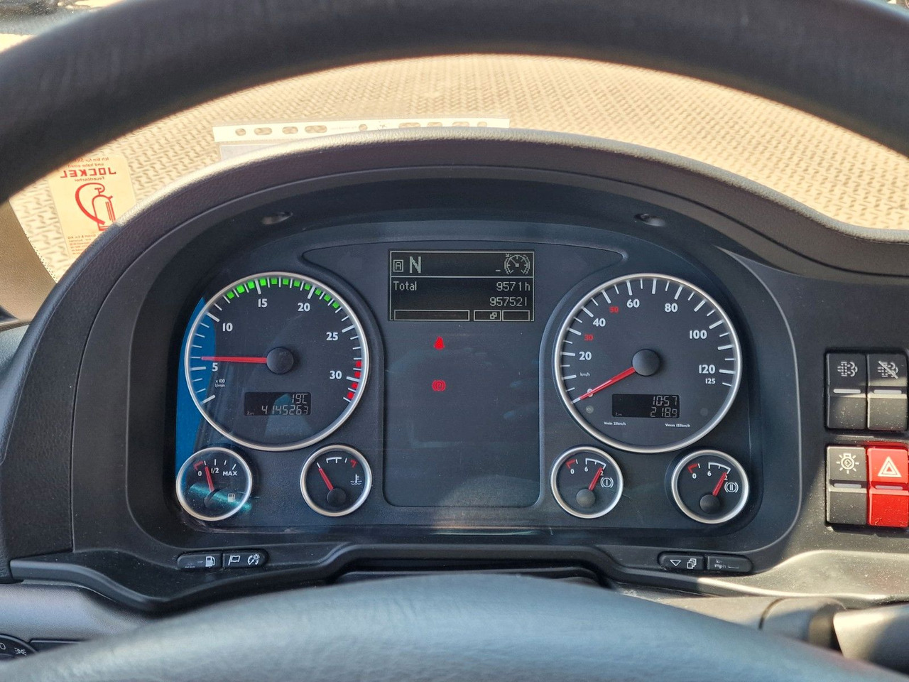 Refrigerator truck MAN TGM 18.290 4X2 LL / Ldbw / Carrier Supra 1250Mt: picture 24