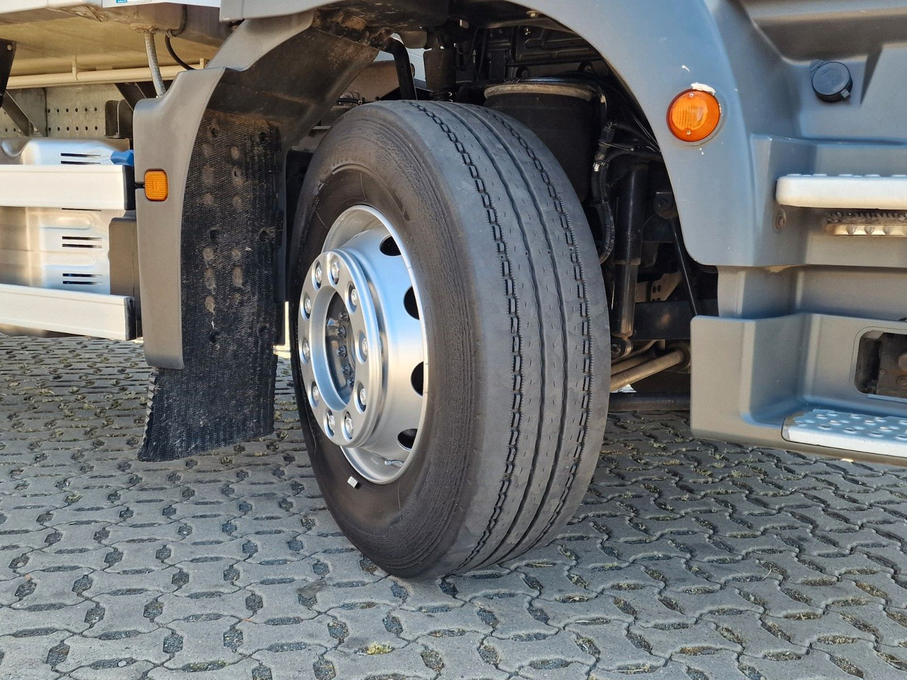 Refrigerator truck MAN TGM 18.290 4X2 LL / Ldbw / Carrier Supra 1250Mt: picture 28