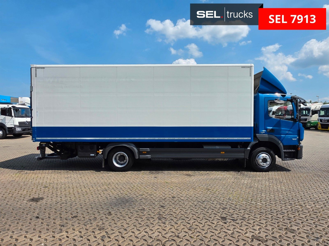 Mercedes-Benz Atego 1221 / Ladebordwand - Box truck: picture 4 Mercedes-Benz Atego 1221 / Ladebordwand - Box truck: picture 4