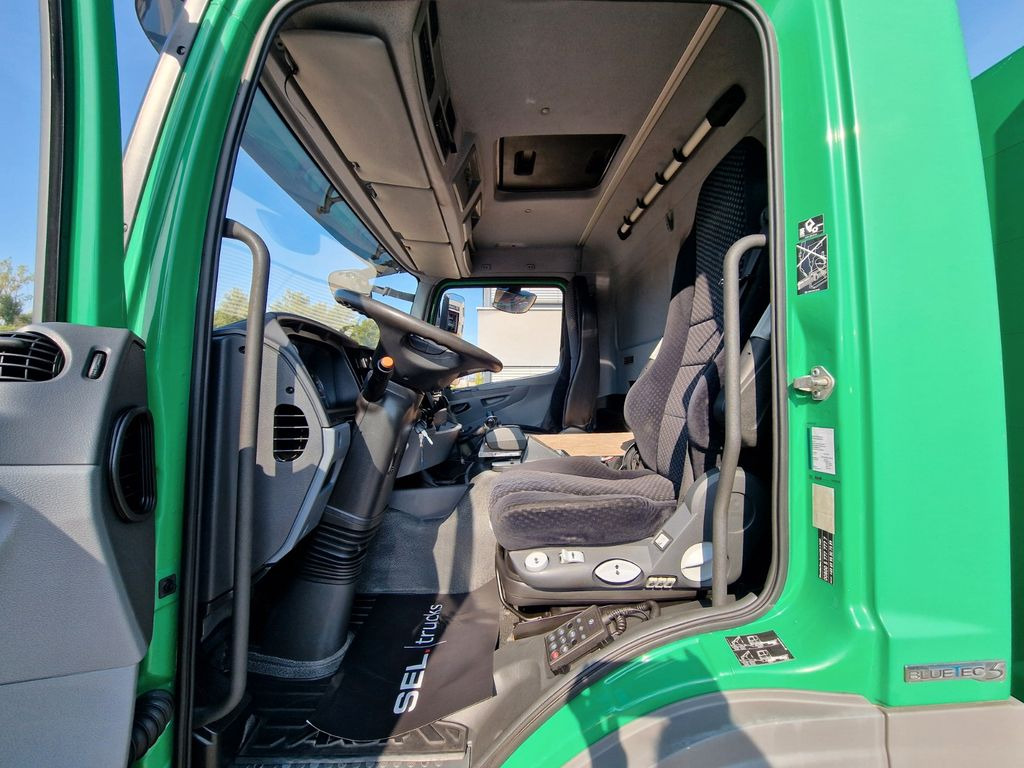 Crane truck Mercedes-Benz Axor 1824 / FASSI F120AC 024 E + ACTIVE Mercedes-Benz Axor 1824 / FASSI F120AC 024 E + GLAS: picture 16