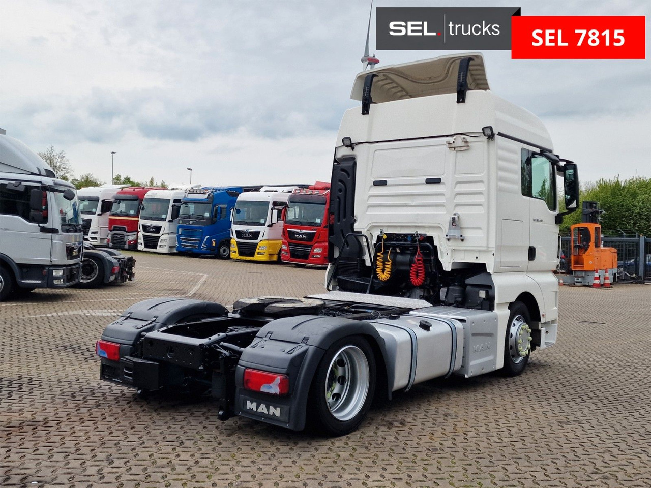 MAN TGX 18.400 4X2 LLS-U / ZF Intarder / LOW KM !!! - Tractor unit: picture 5 MAN TGX 18.400 4X2 LLS-U / ZF Intarder / LOW KM !!! - Tractor unit: picture 5