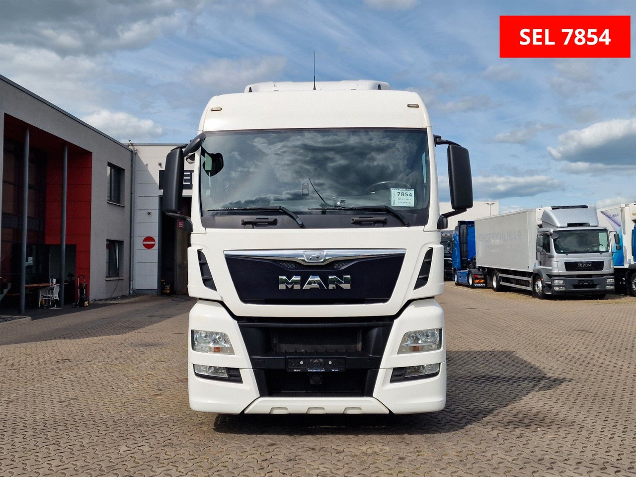 MAN TGX 18.400 4x2 LLS-U / ZF Intarder - Tractor unit: picture 2 MAN TGX 18.400 4x2 LLS-U / ZF Intarder - Tractor unit: picture 2