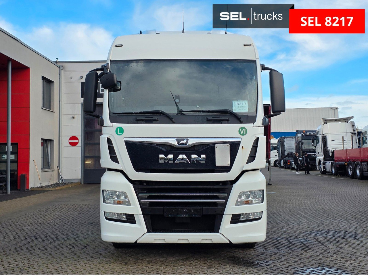 MAN TGX 18.460 4X2 BLS / Retarder / 2 Tanks - Tractor unit: picture 2 MAN TGX 18.460 4X2 BLS / Retarder / 2 Tanks - Tractor unit: picture 2