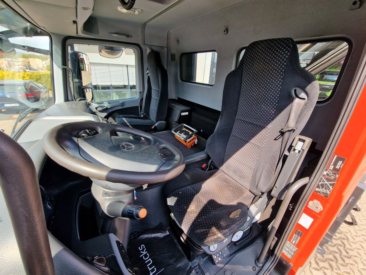 Tractor unit Mercedes-Benz Actros 1844 / Retarder / Fernbedienung /  Atlas: picture 17