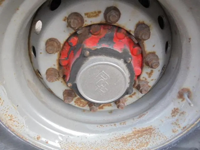 Tank semi-trailer Benalu GRUPO GARVIVES SAL 60000L: picture 6 Tank semi-trailer Benalu GRUPO GARVIVES SAL 60000L: picture 6