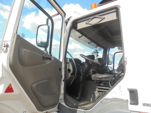 Garbage truck DAF FAN CF75-250 6X2: picture 13 Garbage truck DAF FAN CF75-250 6X2: picture 13