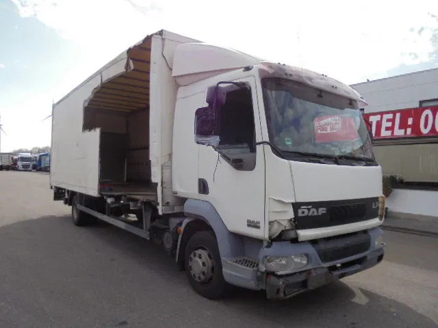 DAF LF 220 - Box truck: picture 3 DAF LF 220 - Box truck: picture 3