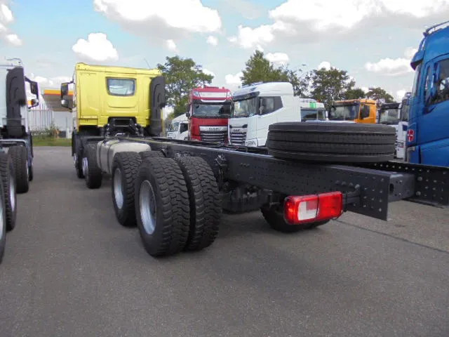 DAF XD 450 F 8X4 NIEUW MET FABRIEKS GARANTIE - Cab chassis truck: picture 4 DAF XD 450 F 8X4 NIEUW MET FABRIEKS GARANTIE - Cab chassis truck: picture 4