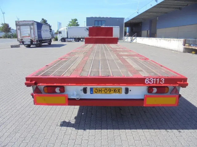 Fruehauf ONCZ 39-327 A - Low loader semi-trailer: picture 5 Fruehauf ONCZ 39-327 A - Low loader semi-trailer: picture 5