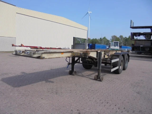 Groenewegen 20CC-15-18 STEEL SPRINGS - Container transporter/ Swap body semi-trailer: picture 1 Groenewegen 20CC-15-18 STEEL SPRINGS - Container transporter/ Swap body semi-trailer: picture 1
