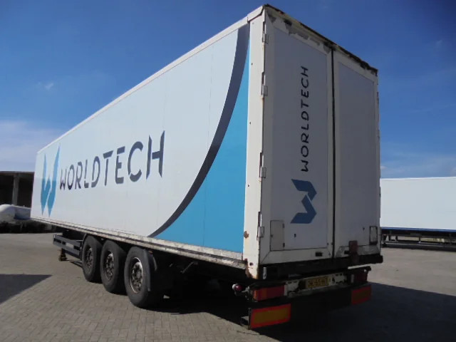 Kögel S***24 - Closed box semi-trailer: picture 5 Kögel S***24 - Closed box semi-trailer: picture 5