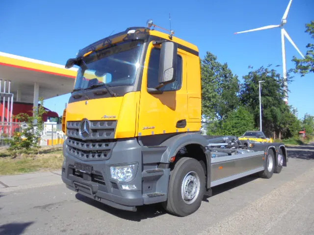 Mercedes-Benz Arocs 2848 NEW DEC 2024 - Hook lift truck: picture 1 Mercedes-Benz Arocs 2848 NEW DEC 2024 - Hook lift truck: picture 1