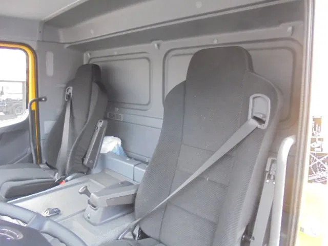 Leasing of Mercedes-Benz Atego 1518 NEW DEMO MET FABRIEKS GARANTIE Mercedes-Benz Atego 1518 NEW DEMO MET FABRIEKS GARANTIE: picture 14 Leasing of Mercedes-Benz Atego 1518 NEW DEMO MET FABRIEKS GARANTIE Mercedes-Benz Atego 1518 NEW DEMO MET FABRIEKS GARANTIE: picture 14