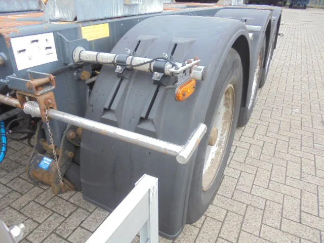 Container transporter/ Swap body semi-trailer Pacton T3-010 NL KENTEKEN: picture 8 Container transporter/ Swap body semi-trailer Pacton T3-010 NL KENTEKEN: picture 8
