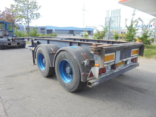 Container transporter/ Swap body semi-trailer Renders ROC 12.18 20FT: picture 6