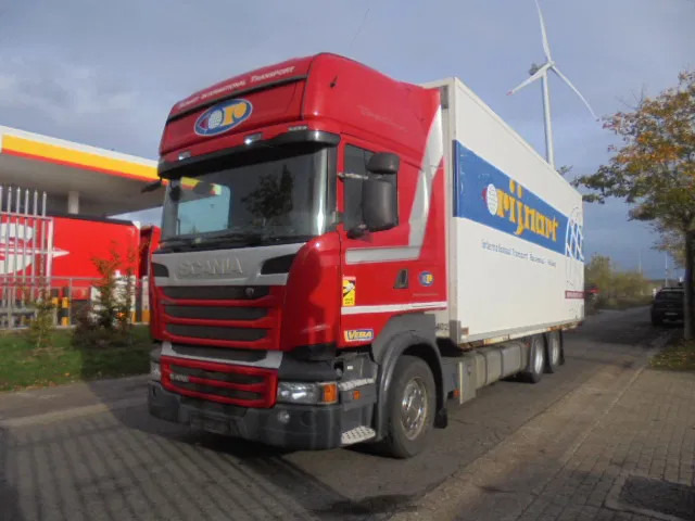 Scania R400 6X2 RETARDER - Box truck: picture 1 Scania R400 6X2 RETARDER - Box truck: picture 1