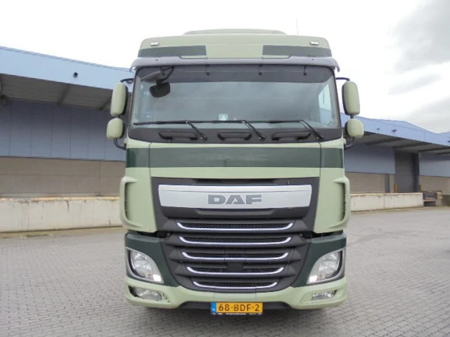 DAF XF 410 EURO 6 - Tractor unit: picture 2 DAF XF 410 EURO 6 - Tractor unit: picture 2