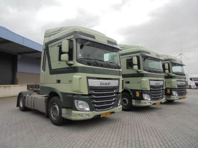 DAF XF 410 EURO6 - Tractor unit: picture 3 DAF XF 410 EURO6 - Tractor unit: picture 3