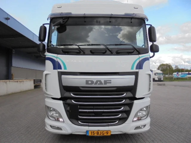 DAF XF 440 EUR6 - Tractor unit: picture 5 DAF XF 440 EUR6 - Tractor unit: picture 5