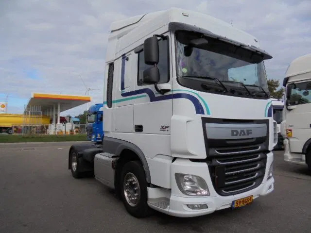 DAF XF 440 EURO 6 - Tractor unit: picture 3 DAF XF 440 EURO 6 - Tractor unit: picture 3