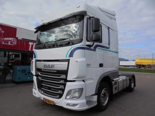 DAF XF 440 EURO 6 - Tractor unit: picture 1 DAF XF 440 EURO 6 - Tractor unit: picture 1