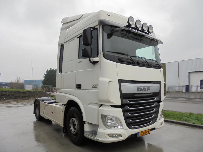 DAF XF 460 - Tractor unit: picture 3 DAF XF 460 - Tractor unit: picture 3