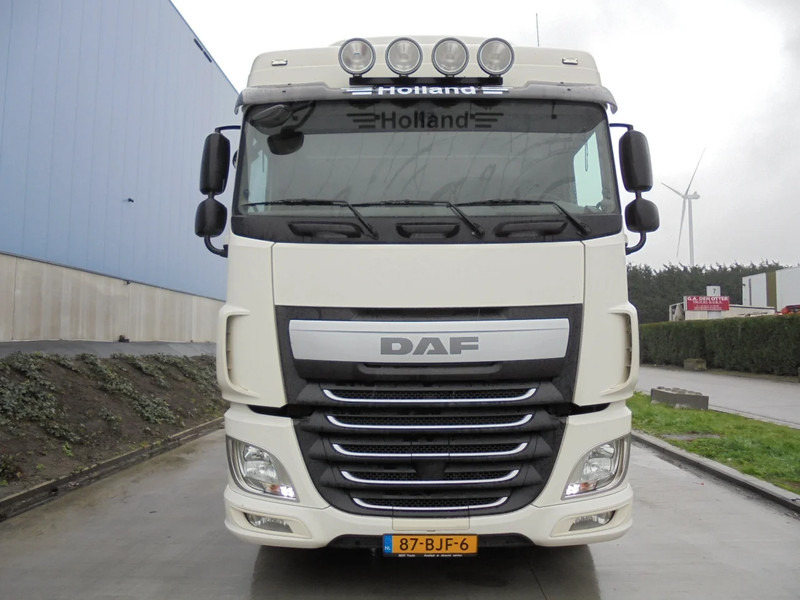 DAF XF 460 - Tractor unit: picture 2 DAF XF 460 - Tractor unit: picture 2