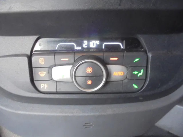 Tractor unit DAF XF 480 SUPERSPACECAB: picture 14